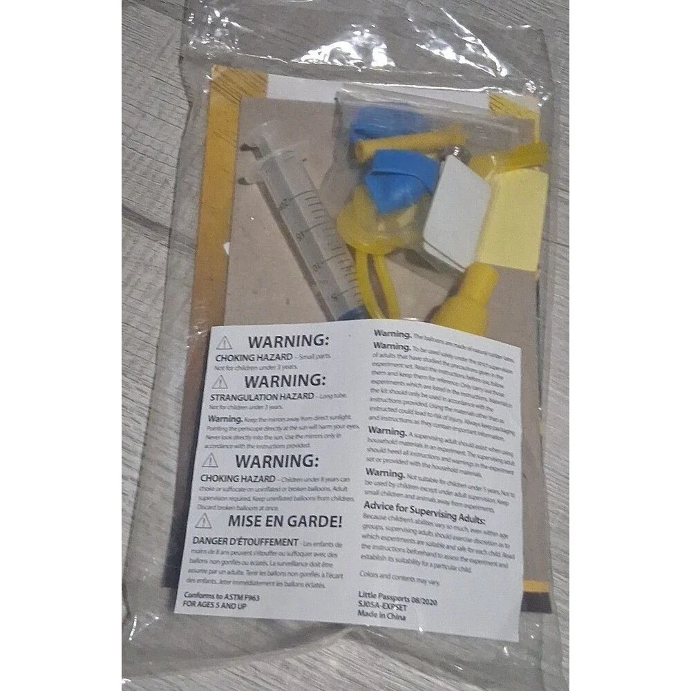 Little Passports Science Jr lot 4 coral reefs, Robots, deep sea, optical ill kit